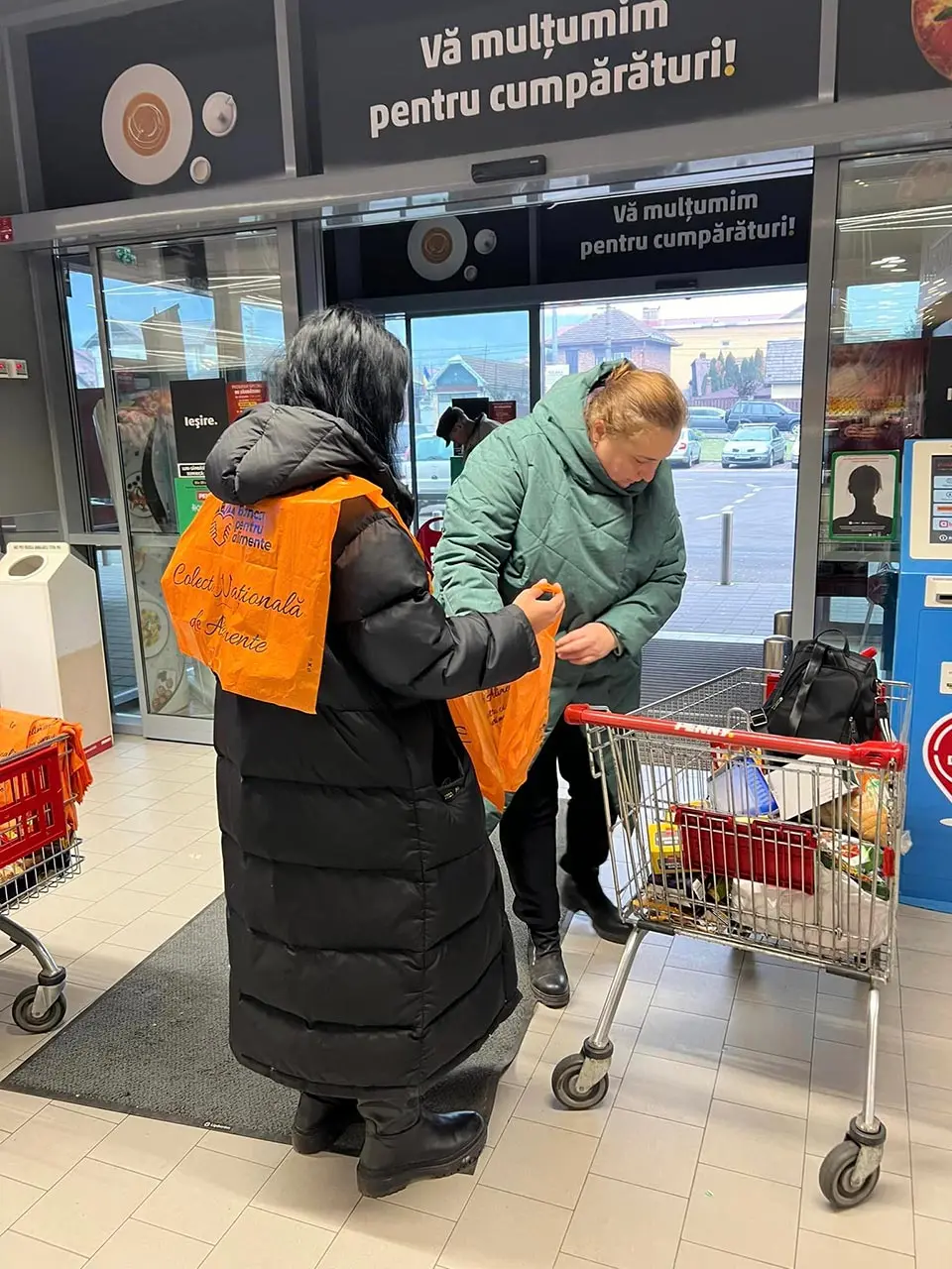 Generozitatea Învinge! — Galerie 3