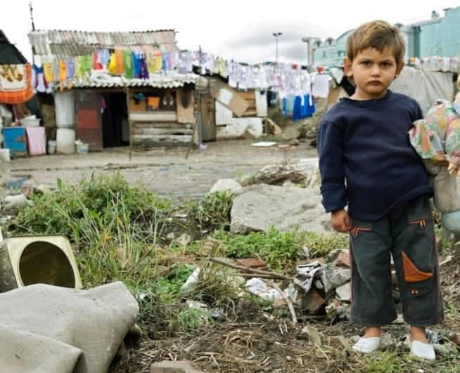 Ajută-ne să-i ajutăm! — Galerie 11