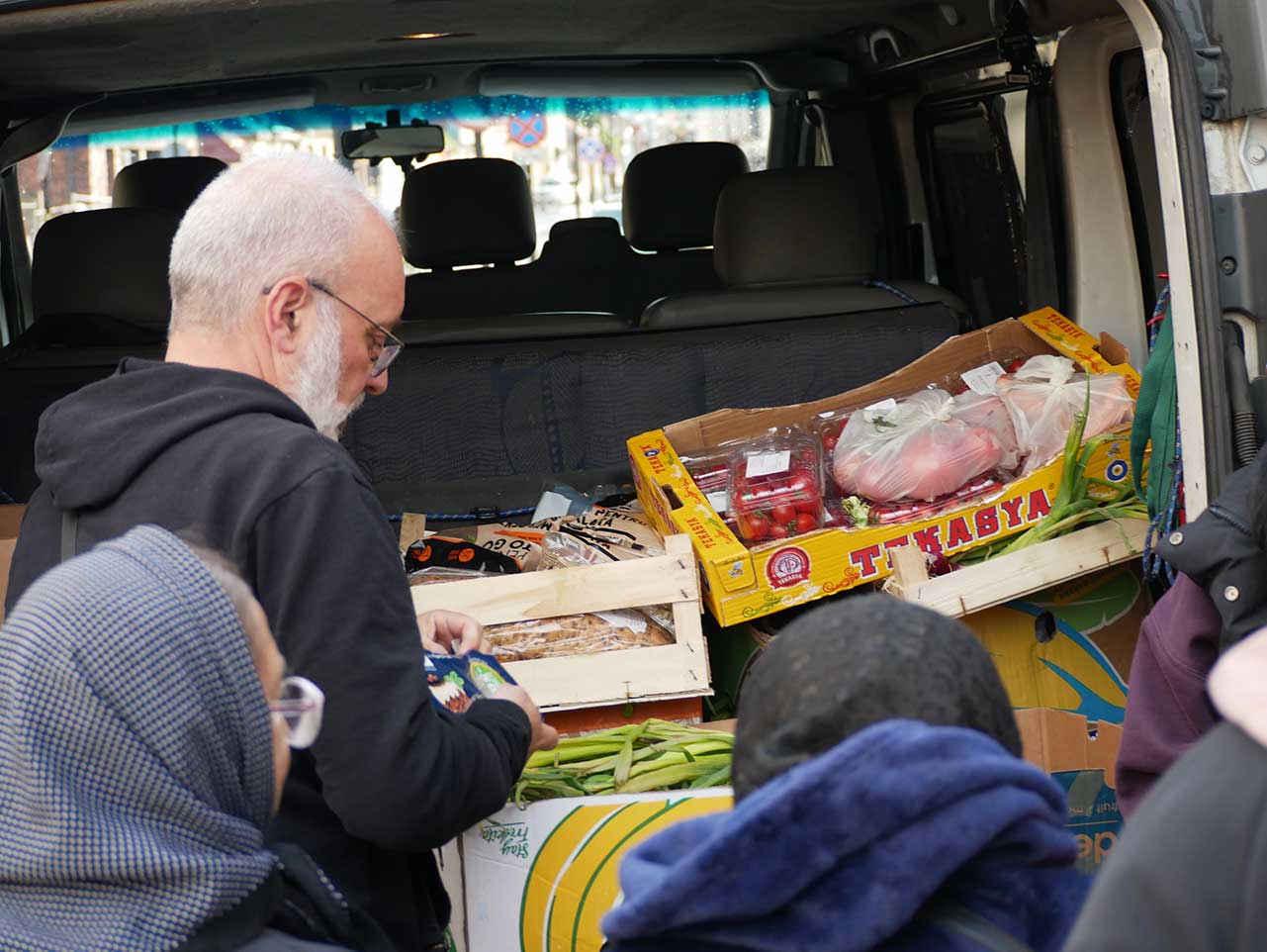 Donație de alimente — Galerie 1