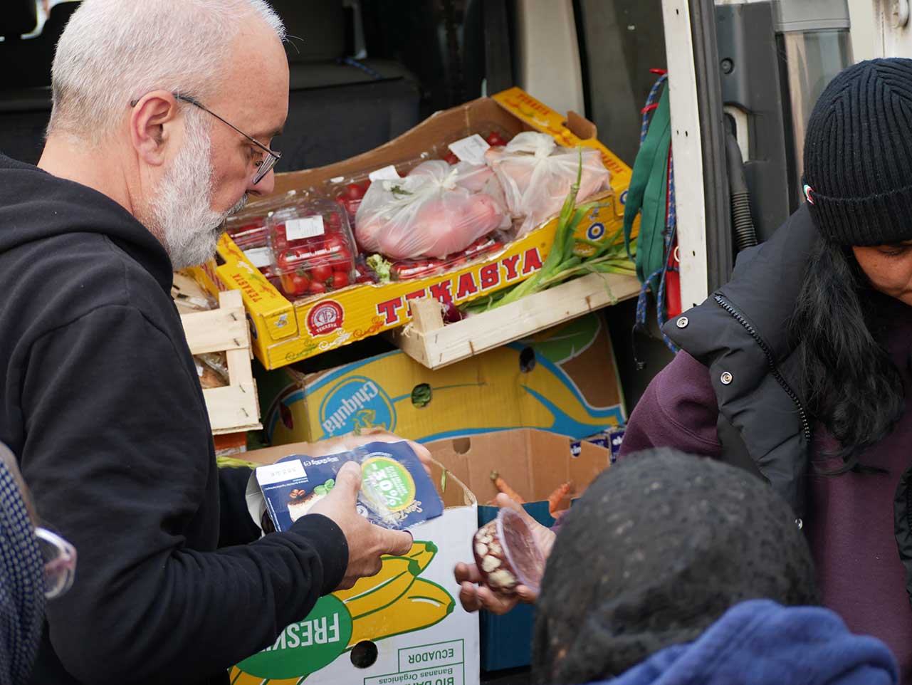 Donație de alimente — Galerie 2