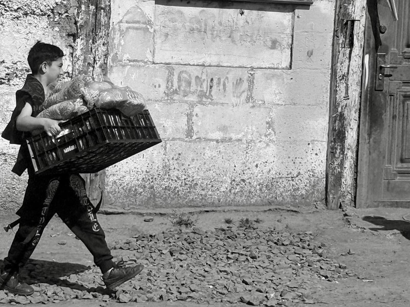 Solidaritate între Crucea Alb-Galbenă și Caritate, Sobrietate, Tăcere